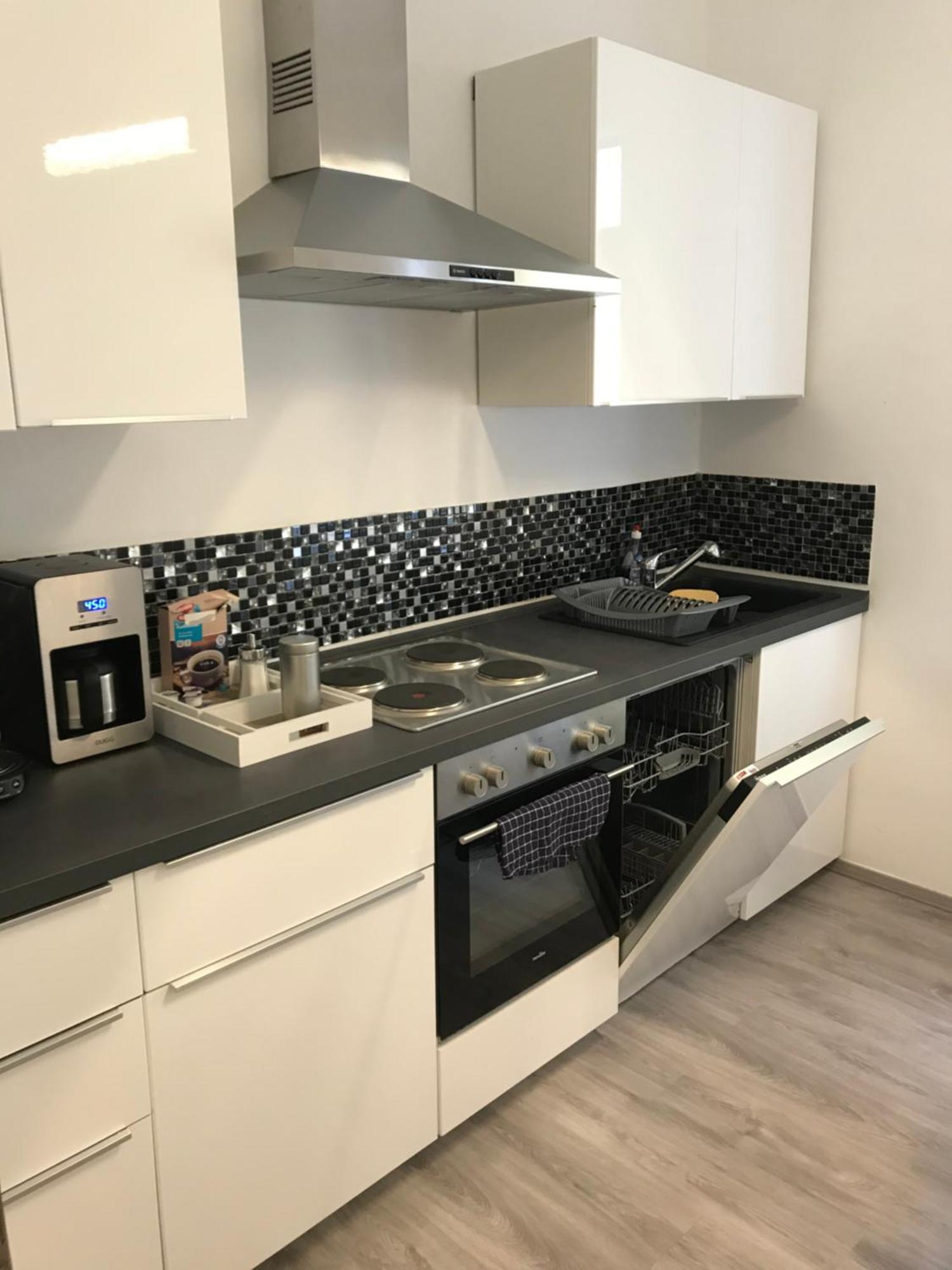 Apartments - Free Parking - Wifi - Kitchen Essen Exterior photo